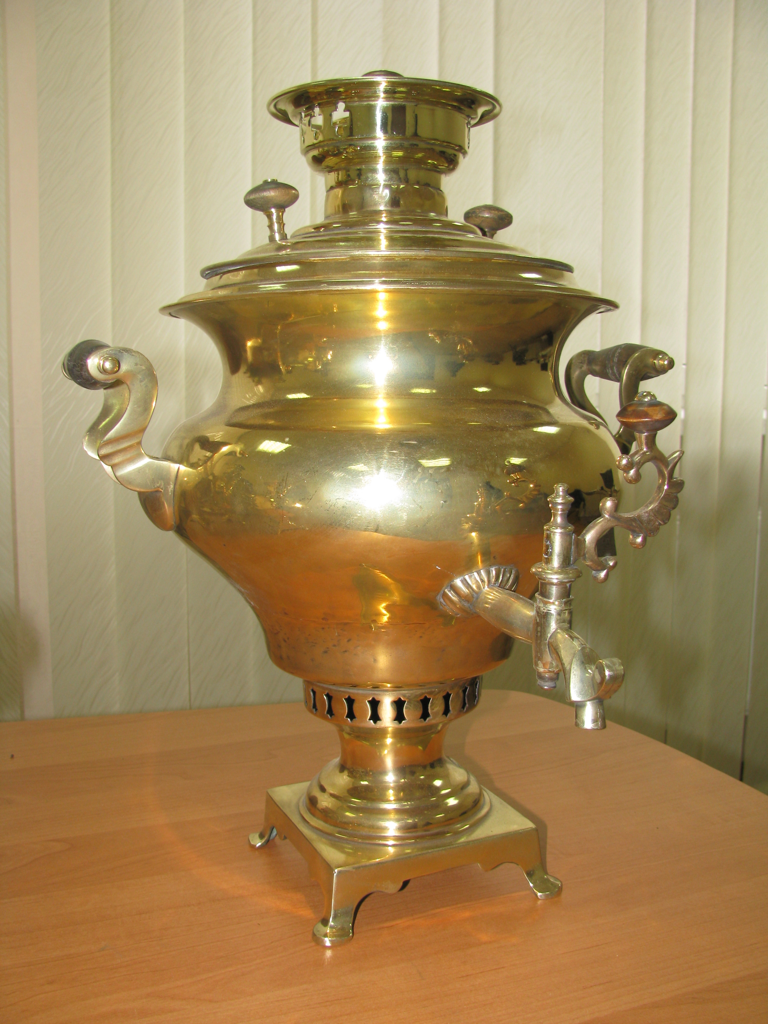 Самовар «Ваза гладкая»